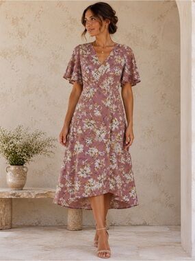 ASTR the Label | Ruched Front Floral Print High-Low Midi Dress – Size S